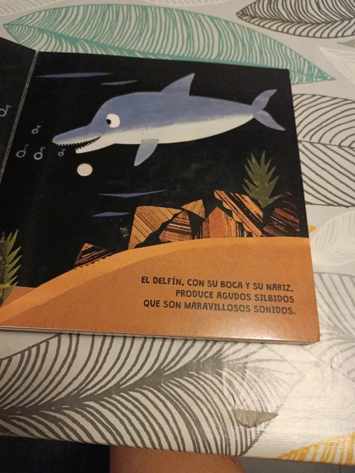 El pececito blanco y la cancion del mar - photo numéro 2