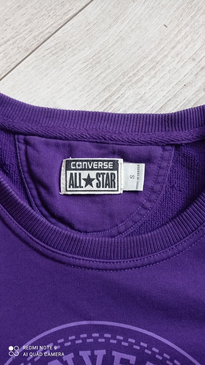 Sweat Converse violet taille S, très bon état - photo numéro 3