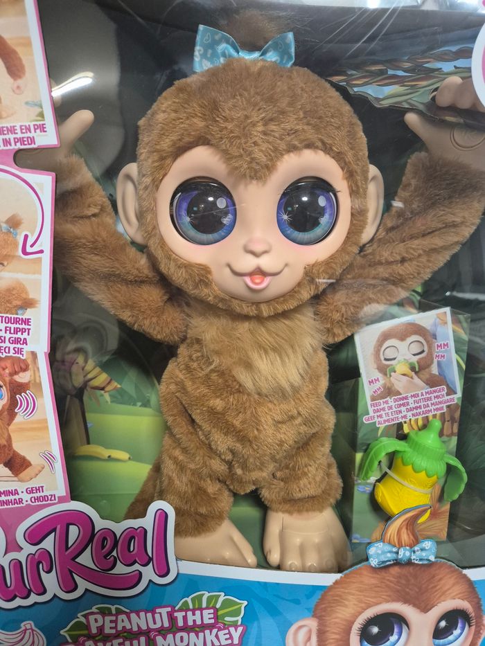 FurReal  Peanut the Playful Monkey - photo numéro 5