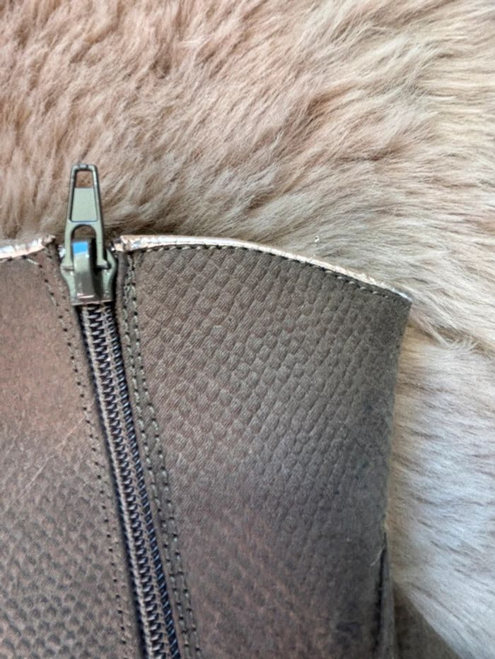 Bottines kaki neuve en taille 37 - photo numéro 7