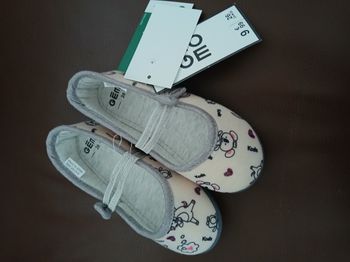 chaussons fille 26