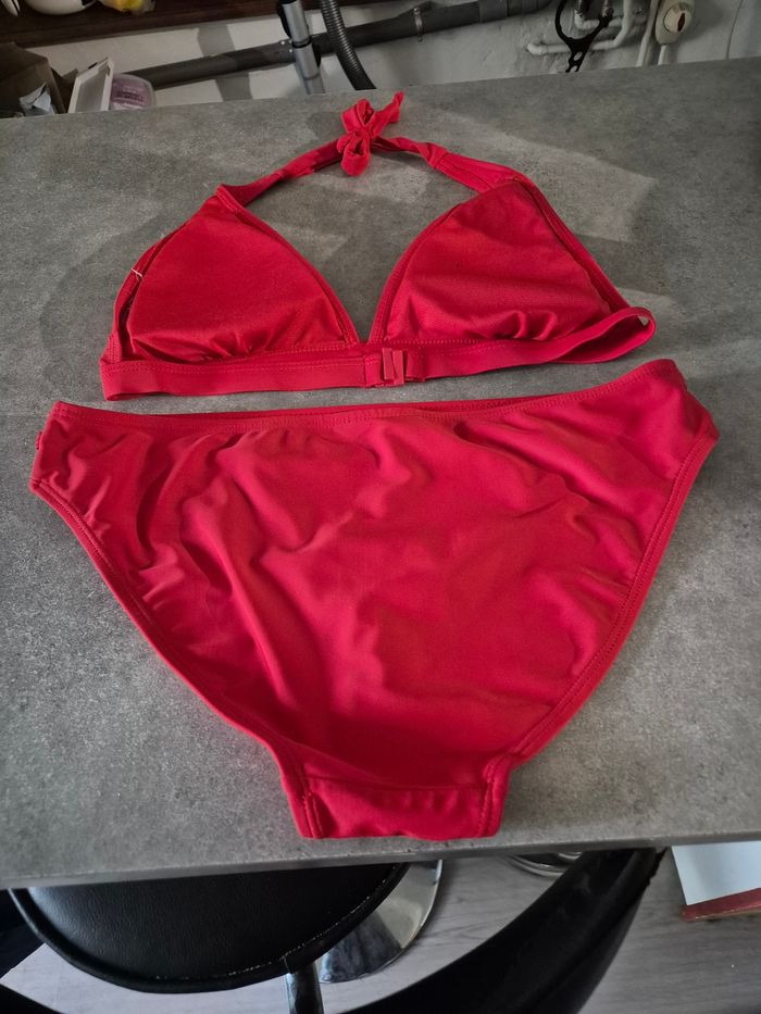 Maillot de bain 2 pièces - photo numéro 2