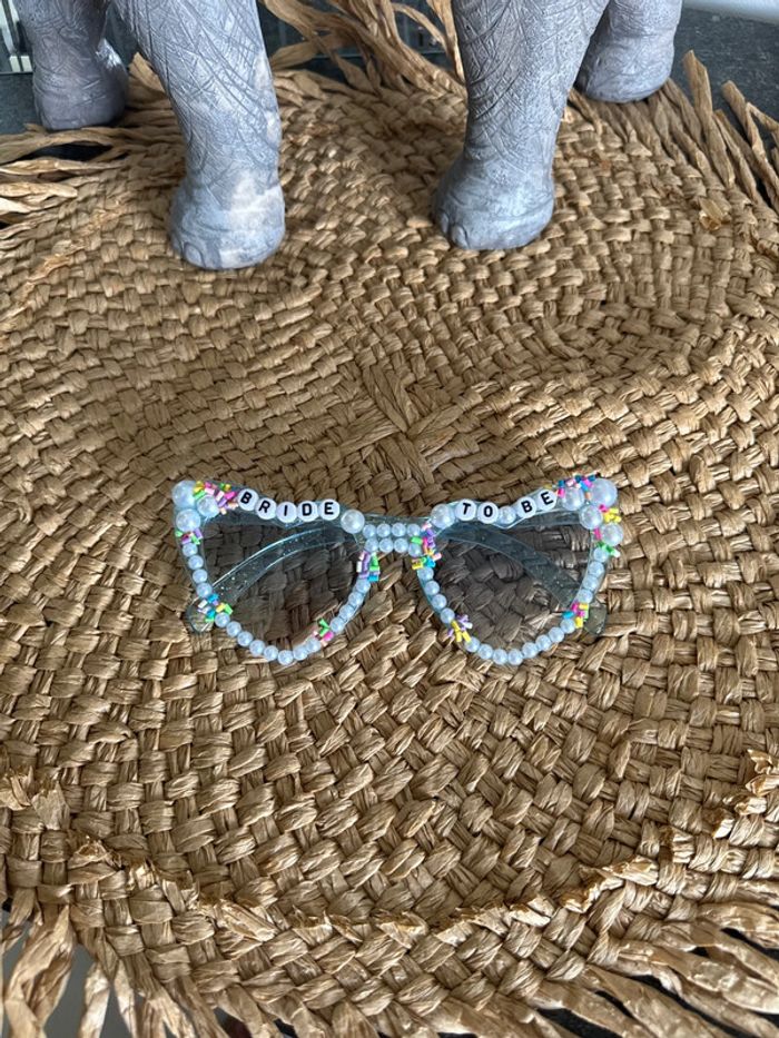 Lunettes de soleil bride to be