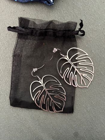 Boucles d’oreilles monstera neuve