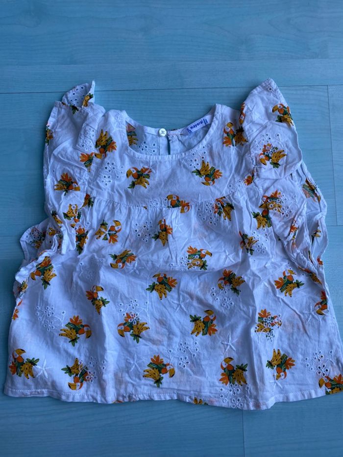 Top blanc broderie et perroquets mayoral 6 ans