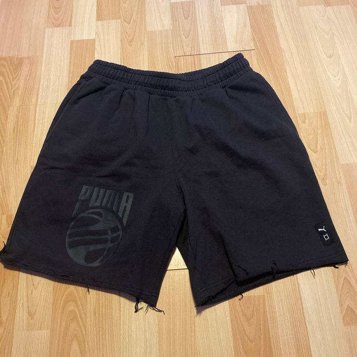Short, puma
