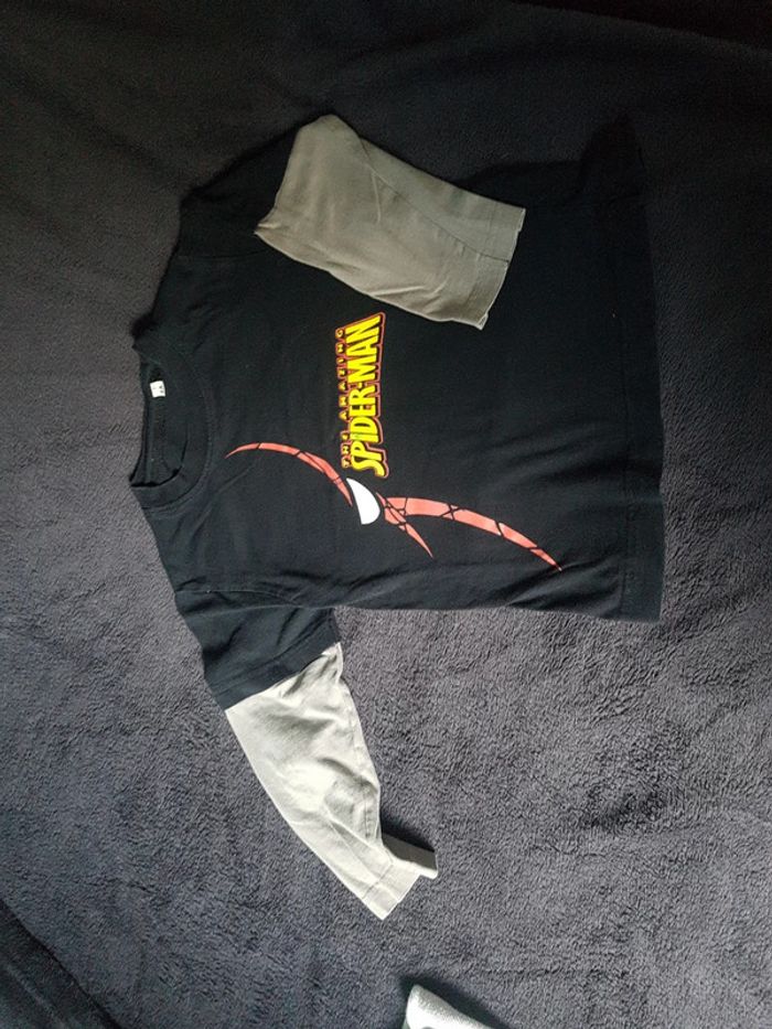 T-shirt manche longue rayé spiderman Taille 5 ans - photo numéro 2