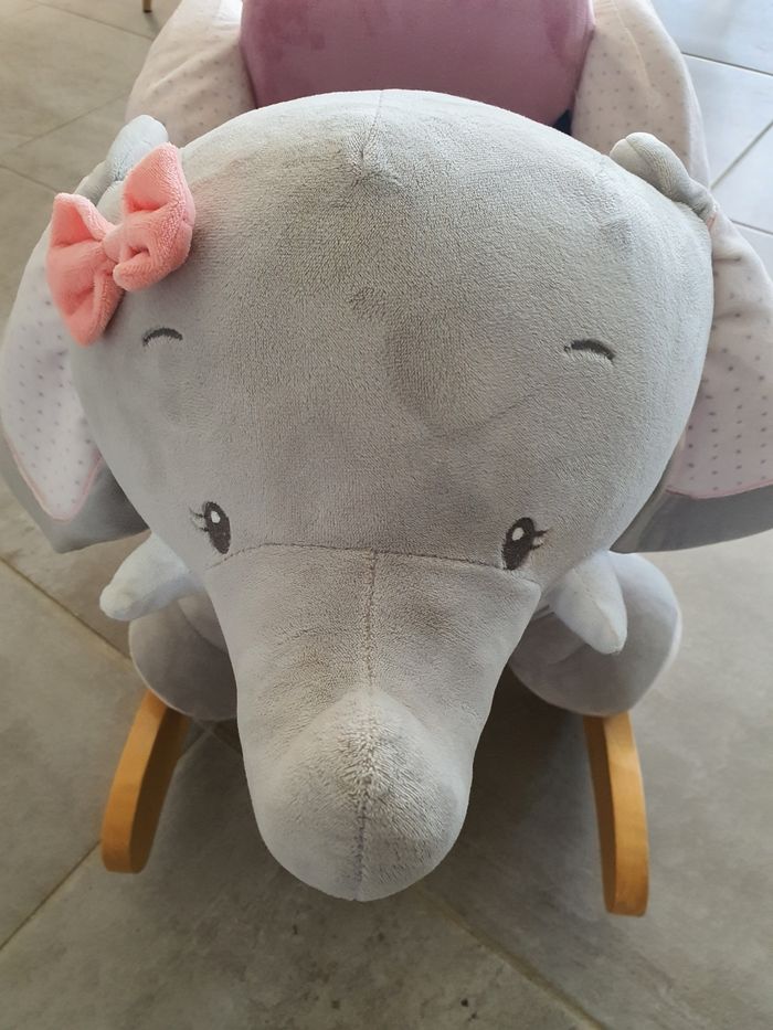 Éléphant à bascule - photo numéro 5
