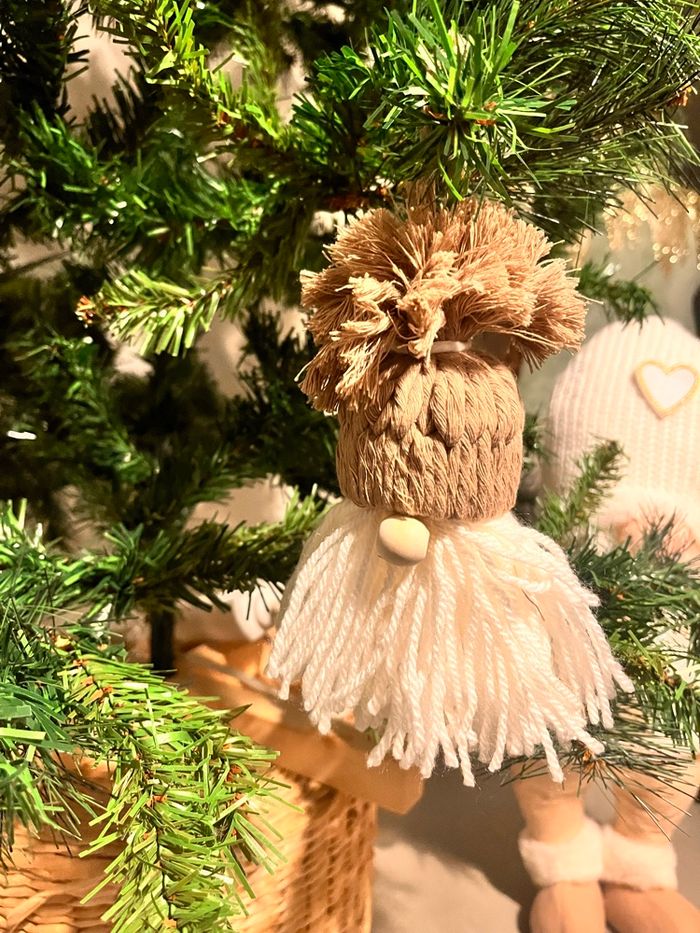 ✨ Gnomes de Noël faits main – Plusieurs couleurs au choix ✨ - photo numéro 6