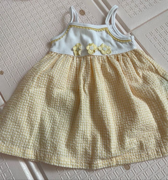 Vêtements 6mois fille - photo numéro 6