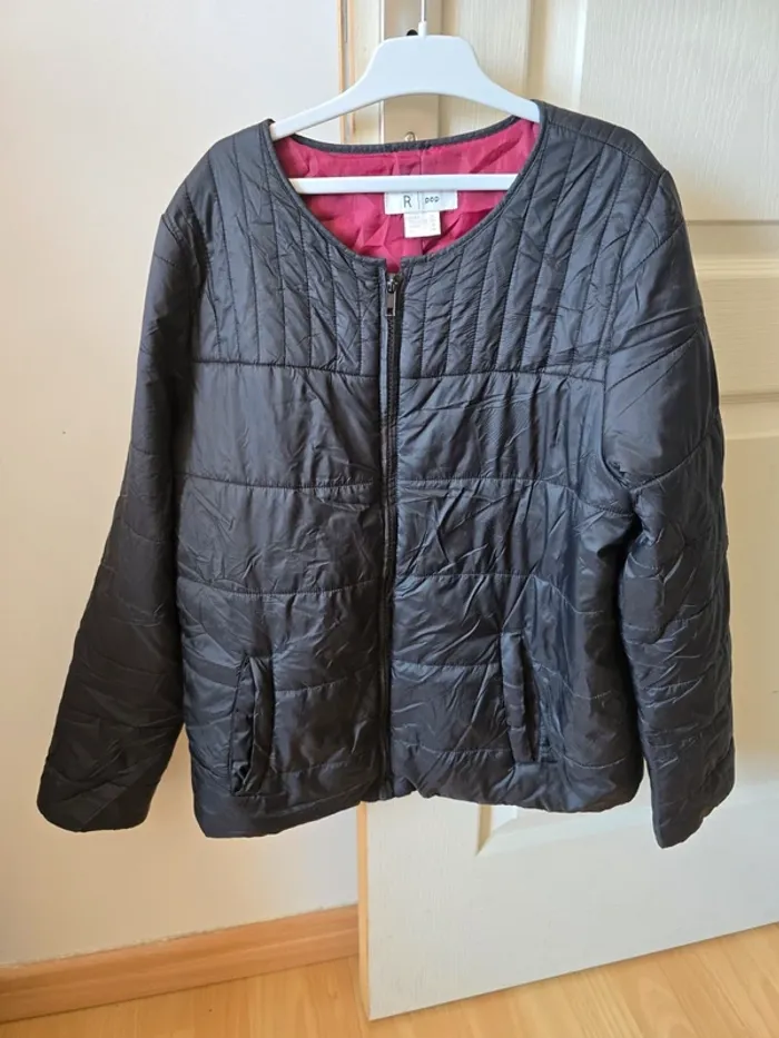 Veste légère la Redoute taille 14 ans très bon état, très peu portée