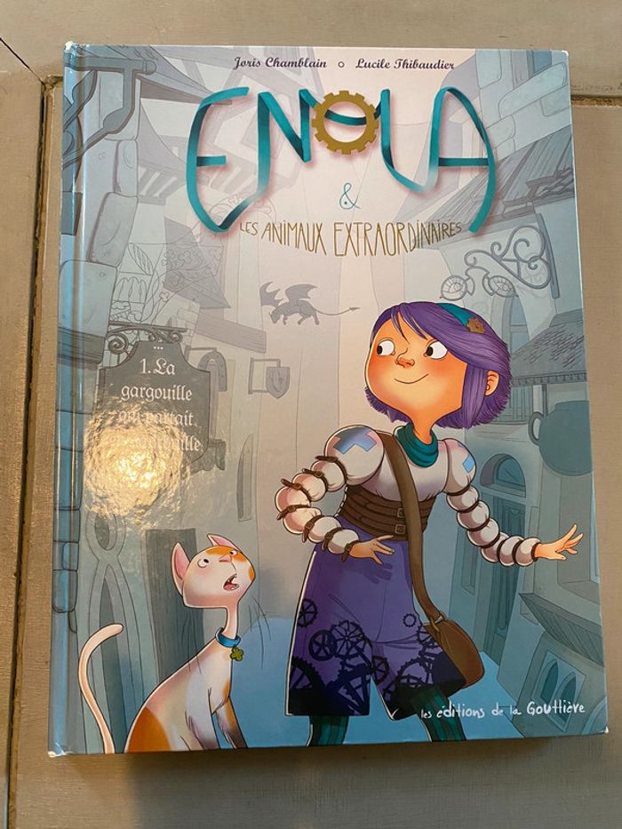 BD Enola & les animaux extraordinaires