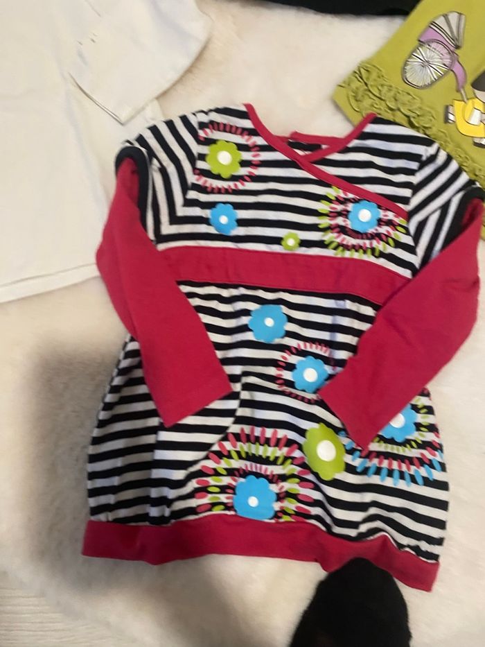 🤎Lot de 6 t-shirts manches longues fille – Taille 18 mois – TBE 🤎 - photo numéro 3
