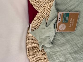 Étoile BÉBÉ DOUCEUR doudou lange plat vert