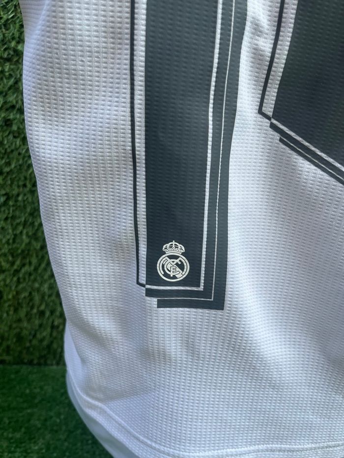 Maillot modric real Madrid - photo numéro 2