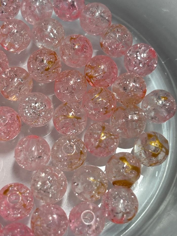 B36, 50 perles craquelées dripping doré 8mm plastique