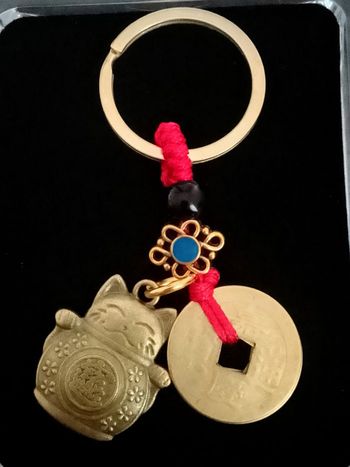 Porte-clés chat chanceux