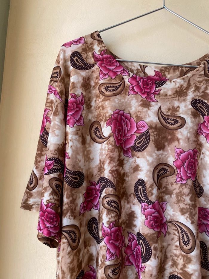 T-shirt à fleurs vintage 44/46 - photo numéro 7