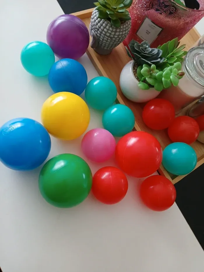 Lot balles multicolores 🌿🎁 - photo numéro 2