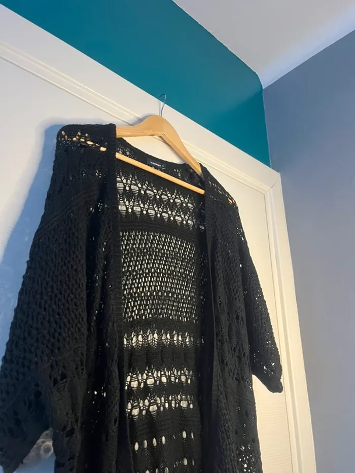 🔹 Gilet noir ajouré bohème – In Extenso 🔹 - photo numéro 3