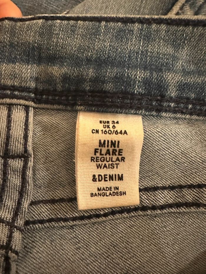 Jean patte d’elephant flare H&M taille 34 - photo numéro 3
