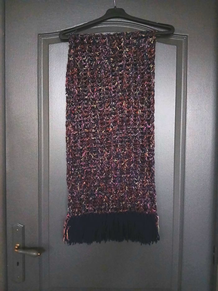 Echarpe laine bleu marine - Artisan - photo numéro 2