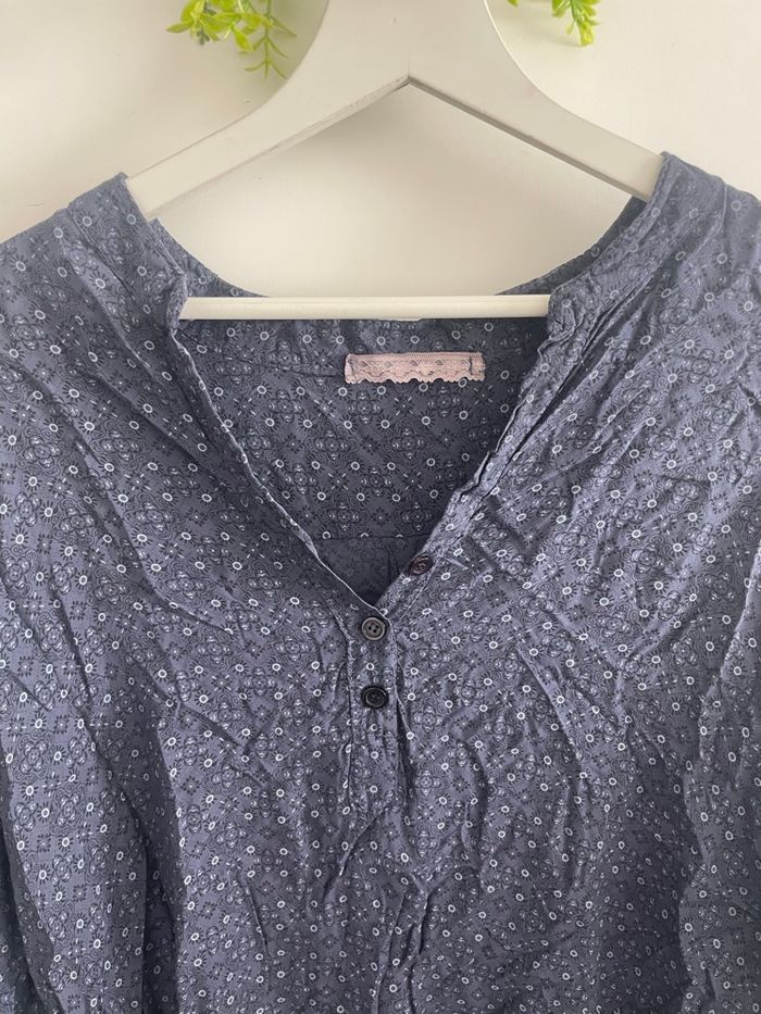 🌸Blouse manches longues bleu à motif taille M 🌸 - photo numéro 2