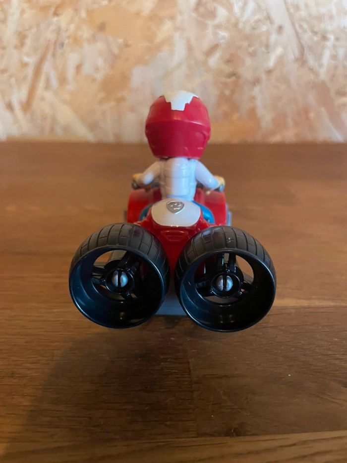 Idée cadeau 🎁 figurine Ryder sur son quad véhicule de la Pat Patrouille - photo numéro 6