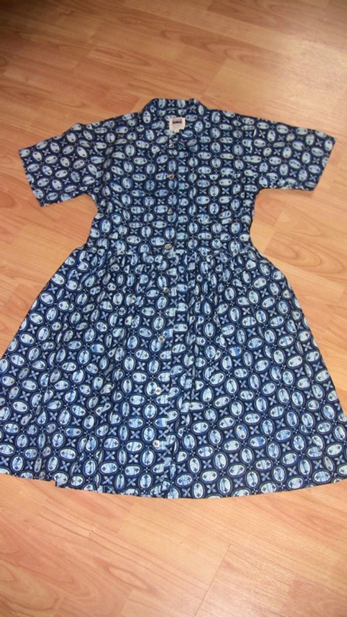 robe manches courtes marine et blanche Taille 14 ans Creeks - photo numéro 1