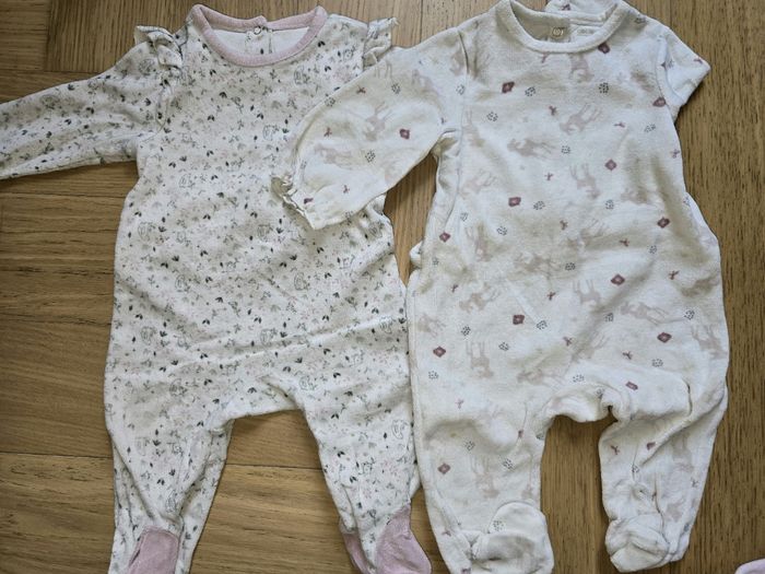 Lot de pyjamas fille 12 mois - photo numéro 2