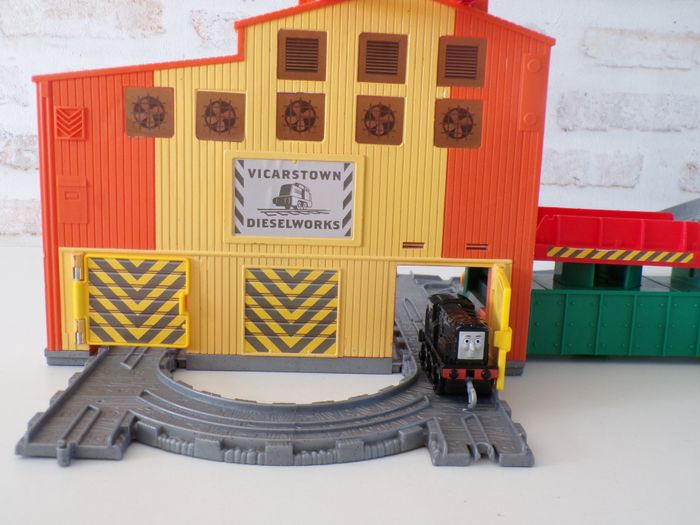 Circuit de train Thomas et ses amis - Usine diesel de Vicarstown - photo numéro 10