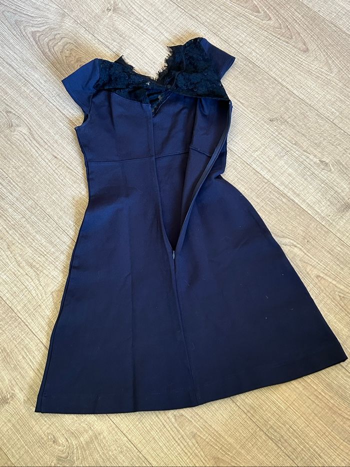 Robe bleue marine avec dentelle noire Morgan taille XS jamais portée - photo numéro 8