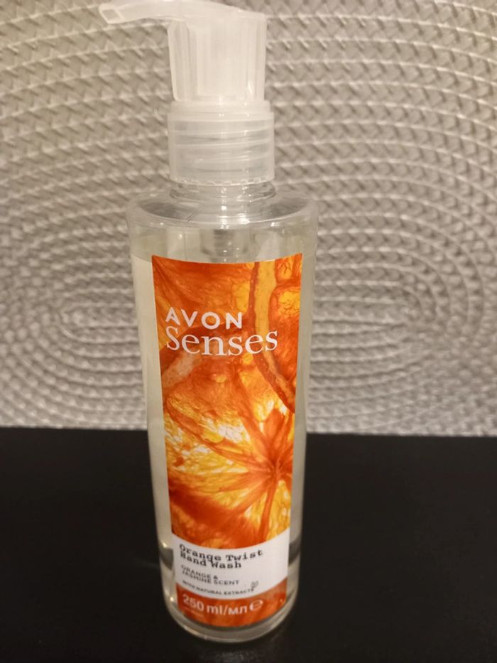 🥰Savon universel pour les mains Avon orange/jasmin 250ml