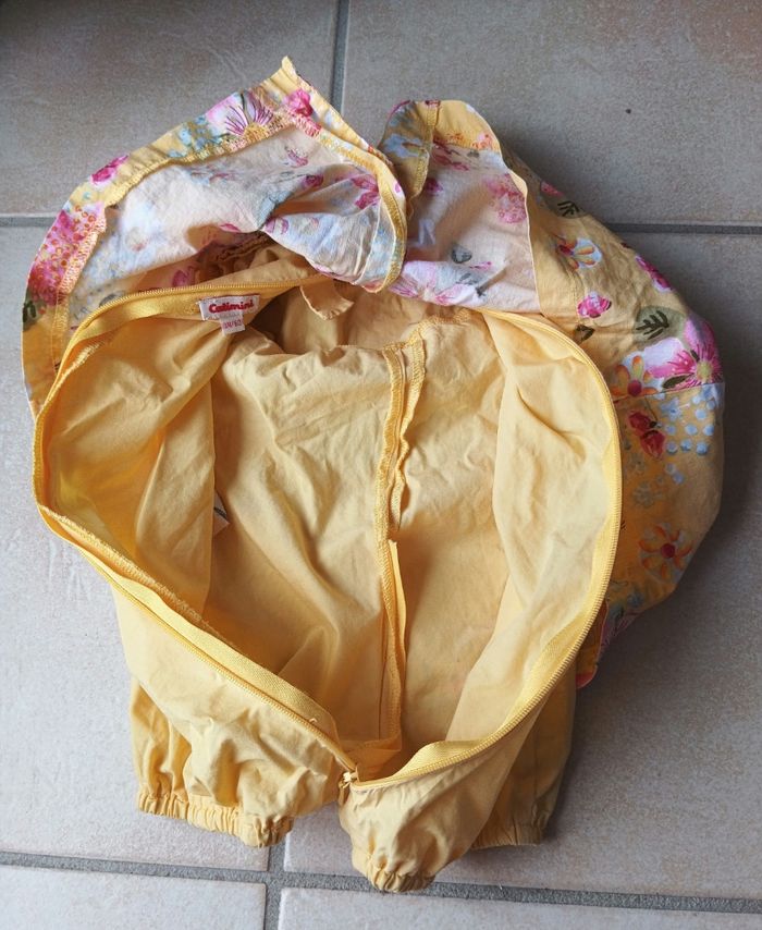Robe Catimini taille 3 mois - photo numéro 3
