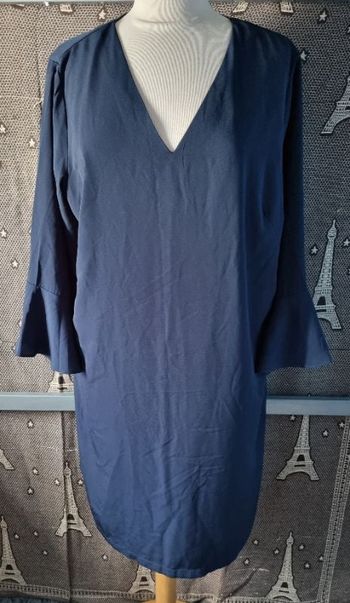 Robe marine taille 46