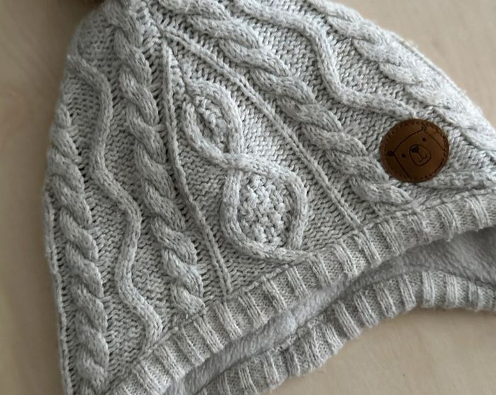 Bonnet et moufle h&m taille 3-6 mois 68 cm - photo numéro 3