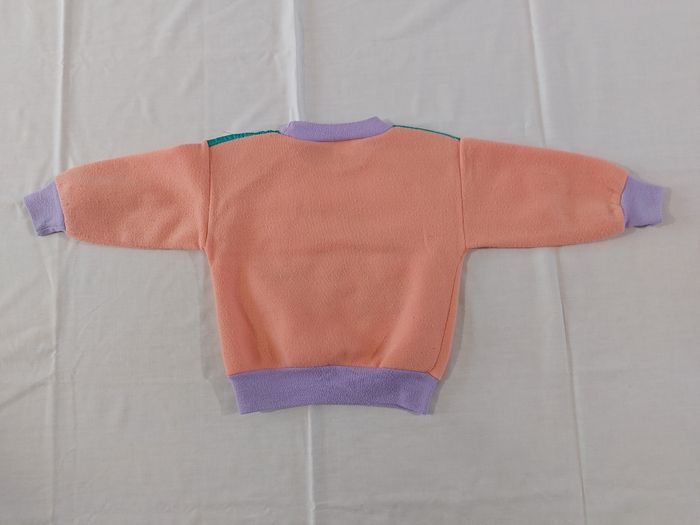 Pull sweet saumon, violet et vert taille 18 mois - photo numéro 2