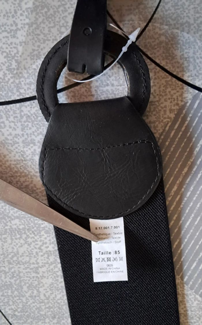 Lot ceintures NEUVES pour femme taille 85 et 95 - photo numéro 8