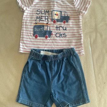 🌟 Ensemble t-shirt et short enfant "Summer Trucks" 🌟