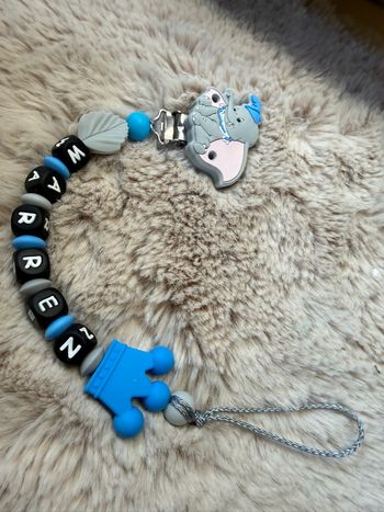 Attache tétine dumbo 