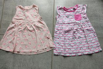 Lot de robes 12 mois