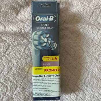 4 brossettes Oral b