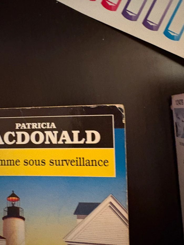Une femme sous surveillance - photo numéro 5