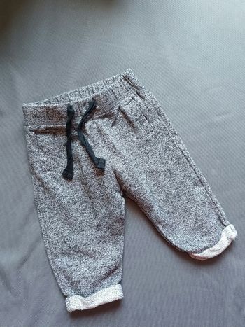 Jogging gris 🦕 Taille 3 mois