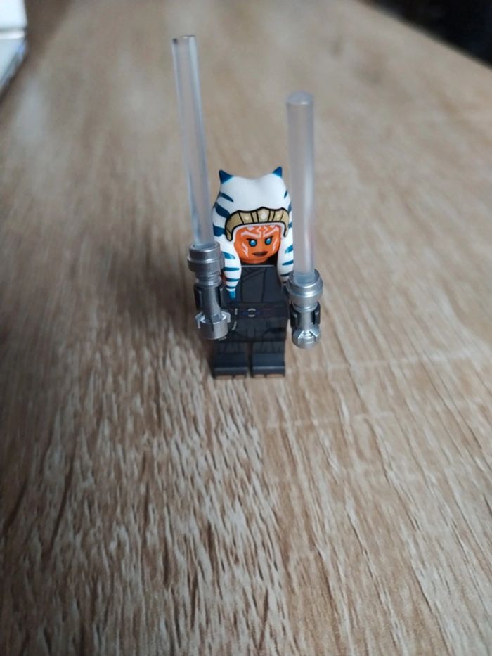 Lego star wars minifig ahsoka tano sw1300 neuf - photo numéro 2