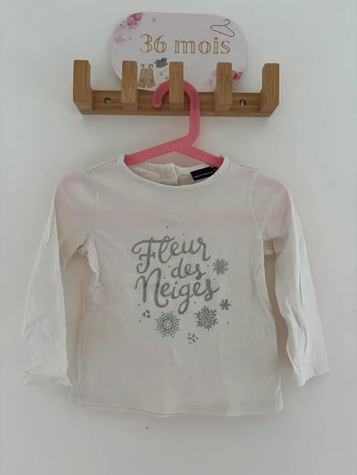 T-shirt crème Sergent Major 98 cm fille – Élégant et en très bon état