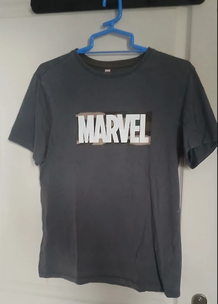 T-shirt Marvel taille S