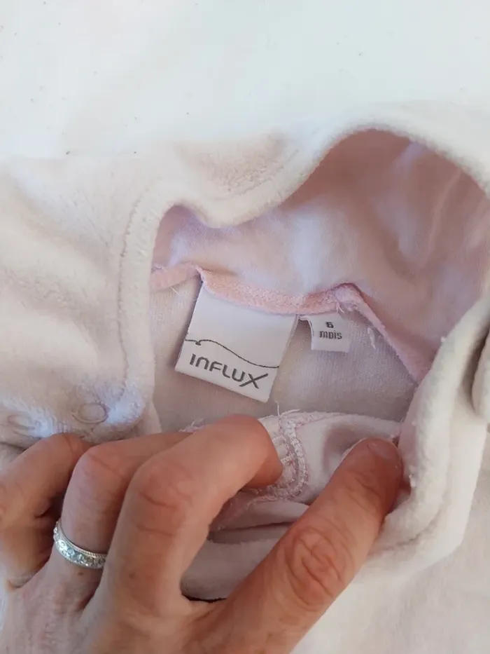 Grenouillère fille 6 mois - photo numéro 3