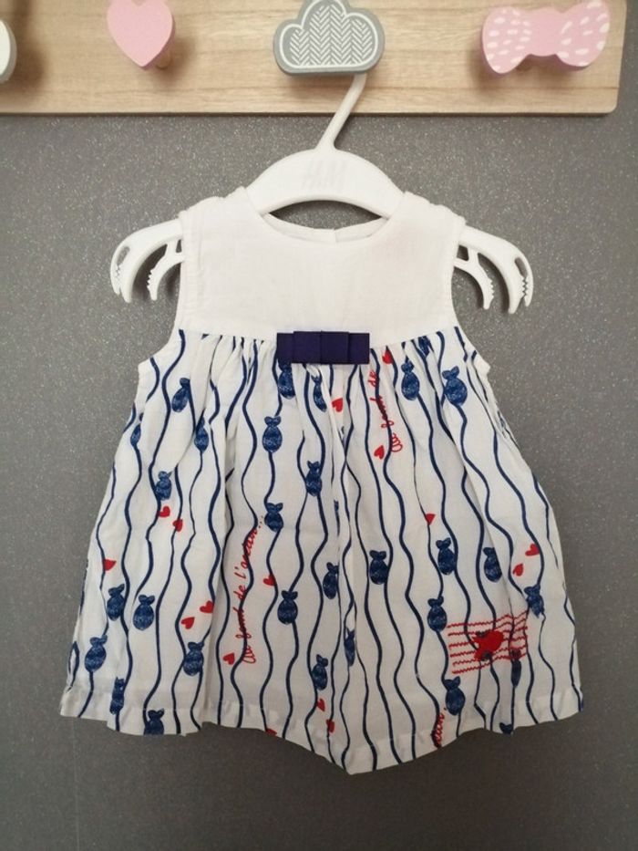 Robe 6 mois - photo numéro 3