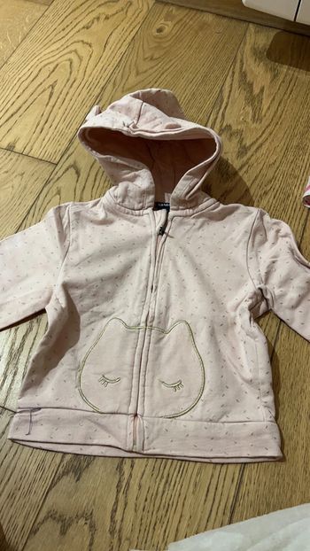 Gilet à capuche